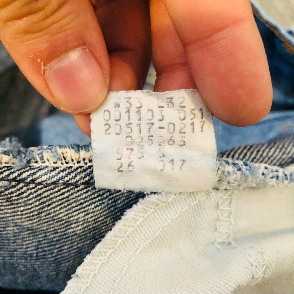 Vintage Levi’s High Rise Distressed Denim Shorts - Picture 6 of 13